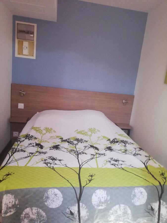 ז'ונזאק Residence Hoteliere Helios מראה חיצוני תמונה