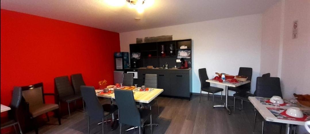 ז'ונזאק Residence Hoteliere Helios מראה חיצוני תמונה