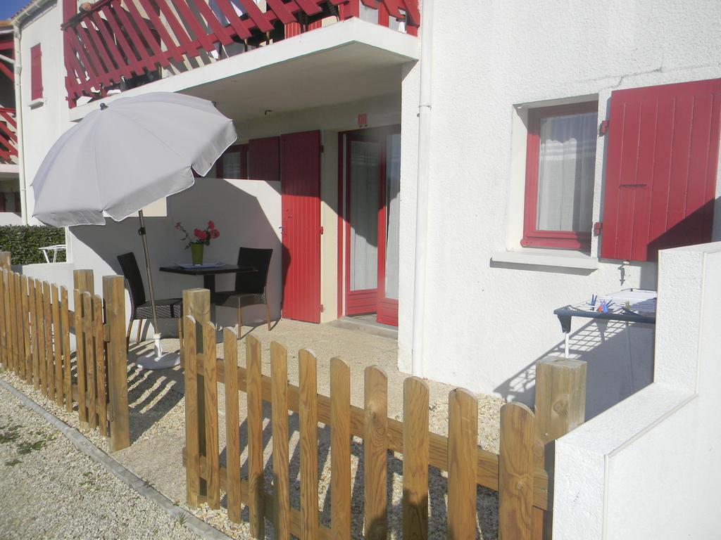 ז'ונזאק Residence Hoteliere Helios מראה חיצוני תמונה