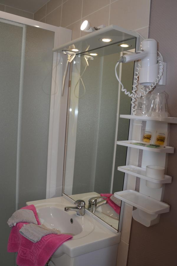 ז'ונזאק Residence Hoteliere Helios מראה חיצוני תמונה